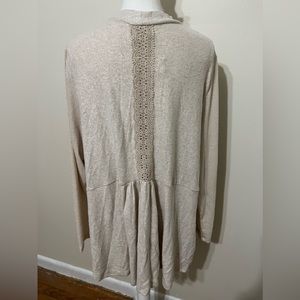 NWT plus-size cream-colored cardigan with gorgeous detail down back